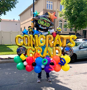 "Kinder Graduation" Balloon Bouquet