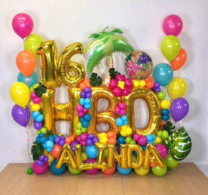 "Aloha Sweet 16" Balloon Bouquet
